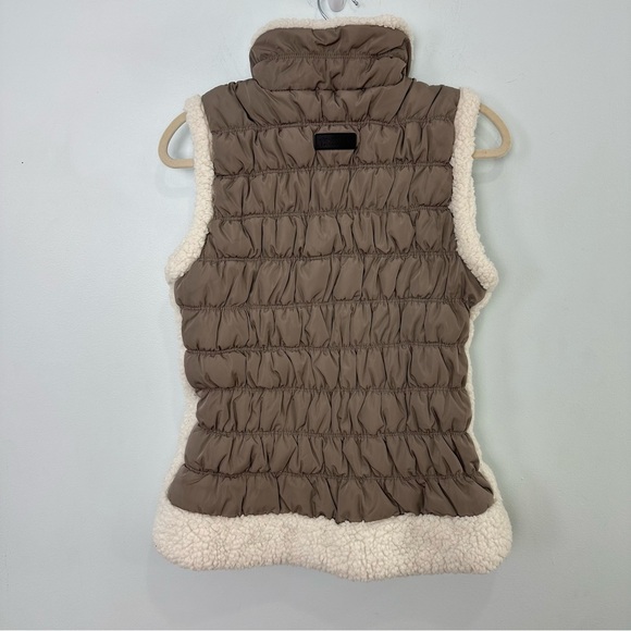 Calvin Klein Performance Size XL Taupe Puffy Vest With Cream Faux Shearling - Picture 2 of 16